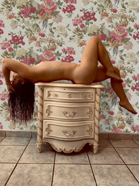 Ariel Dreams onlyfans leak xxx