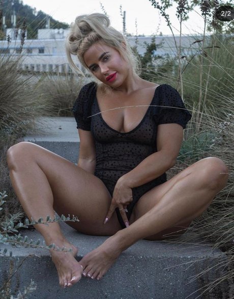 Andrea Schaerer leak onlyfans porn