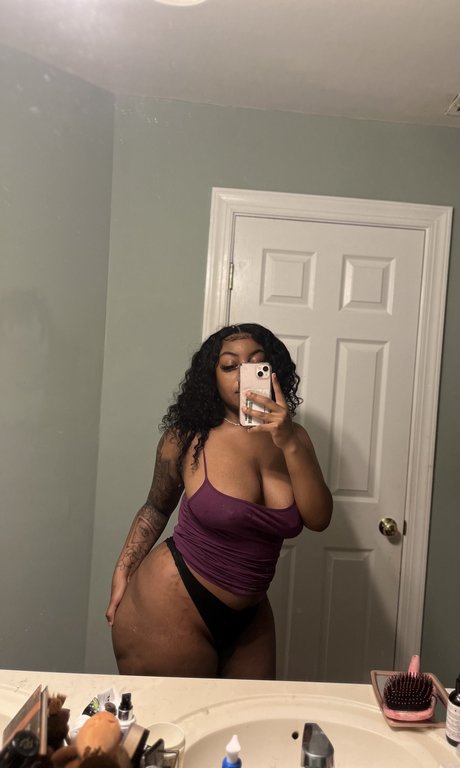 Lay Hollywood onlyfans leakes