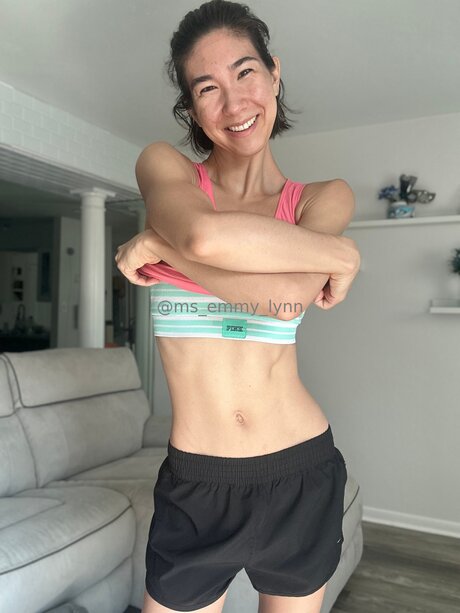 Ms Emmy Lynn feet onlyfans