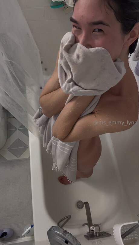 Ms Emmy Lynn xxx onlyfans