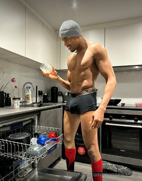 Akonnewanliss only fans.