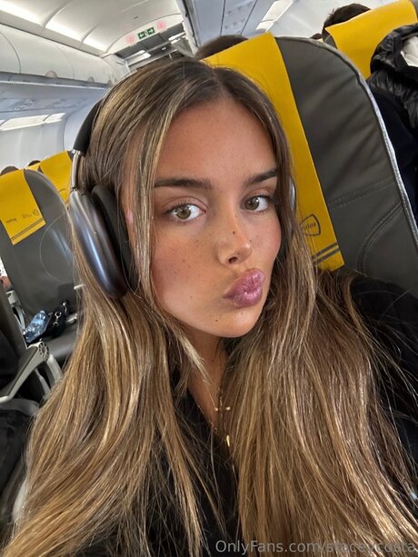 Stassycadot sexy onlyfans