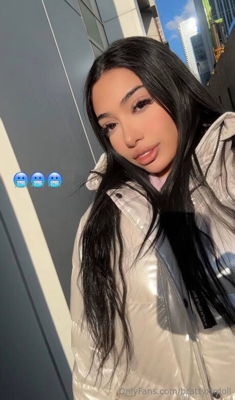 Brattyxxdoll onlyfans images