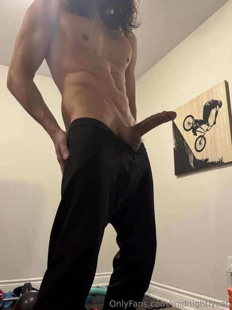 Midnightlycan onlyfans leaked pictures