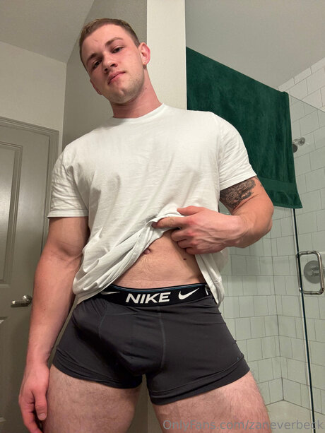 Zaneverbeck onlyfans leaks.