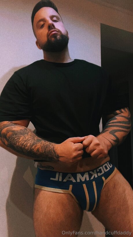 Handcuffdaddy leak onlyfans porn