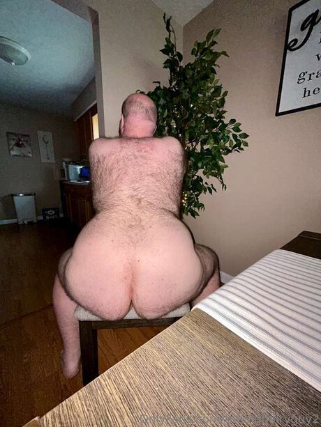Thebighairyguy2 onlyfans tits