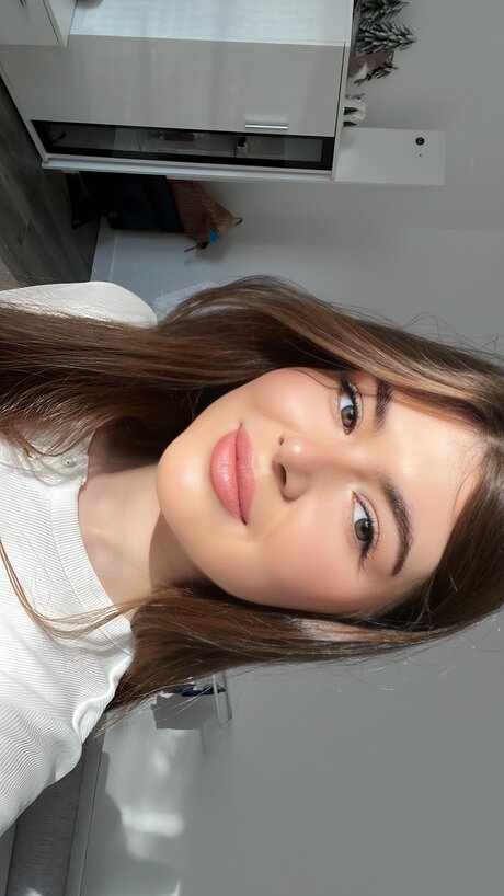 Milenar Belluci onlyfans boobs