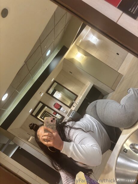 Thick Gurl101 onlyfans exposed