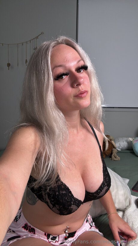Megsfreeluxe onlyfans naked leaked