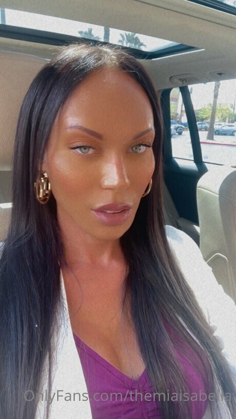 Themiaisabella leaked onlyfans pictures