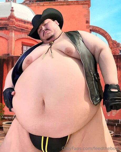 Feedtheboar onlyfans content