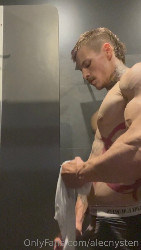 Alecnysten onlyfans leaks