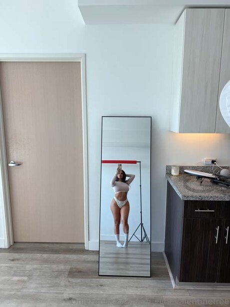 Jacquelinevalentinefree onlyfans leak sex