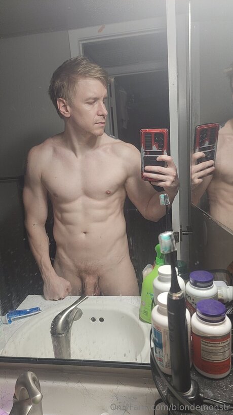 Blondemonstr onlyfans post