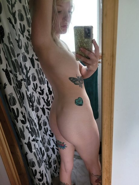 Faebelle onlyfans leaked.