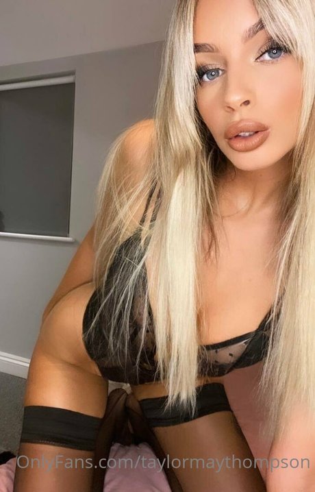 Taylor May Thompson_ onlyfans ass