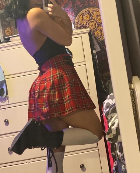 Gothicbratgf_ nude onlyfans leaked