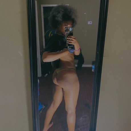 Little Me only fans leak