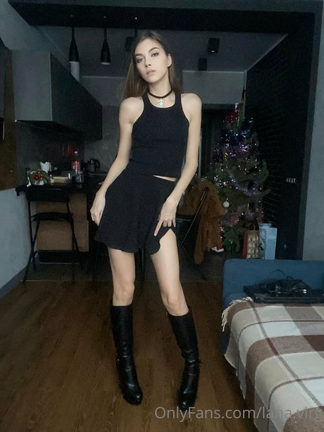 Lana Lanaxx X onlyfans exposed