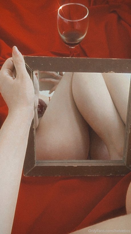 Oriana Valentine nude porn onlyfans