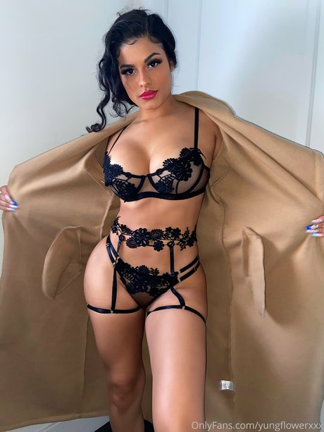 Young flower onlyfans nudes