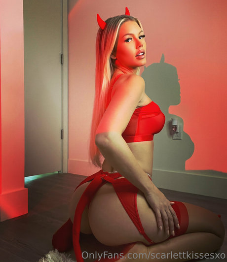 Scarlett kisses xo onlyfans naked leak