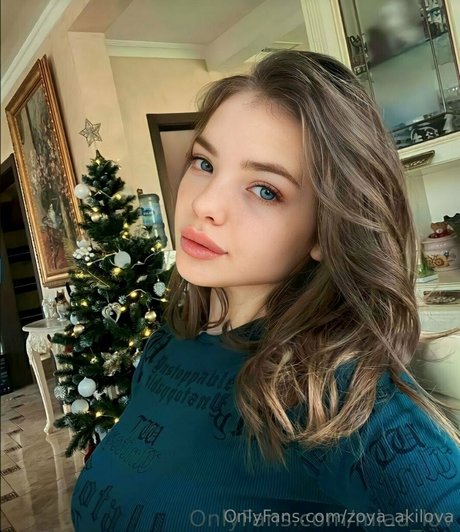 zoya akilova onlyfans sextape
