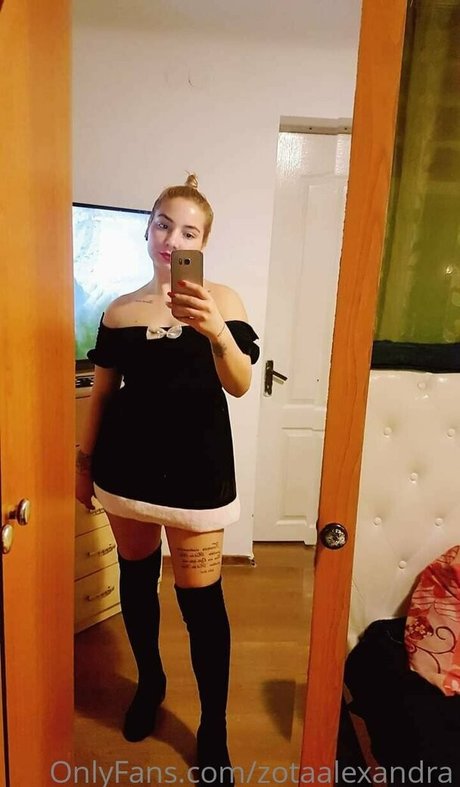 zotaalexandra onlyfans leak fuck