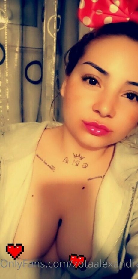 zotaalexandra onlyfans creator