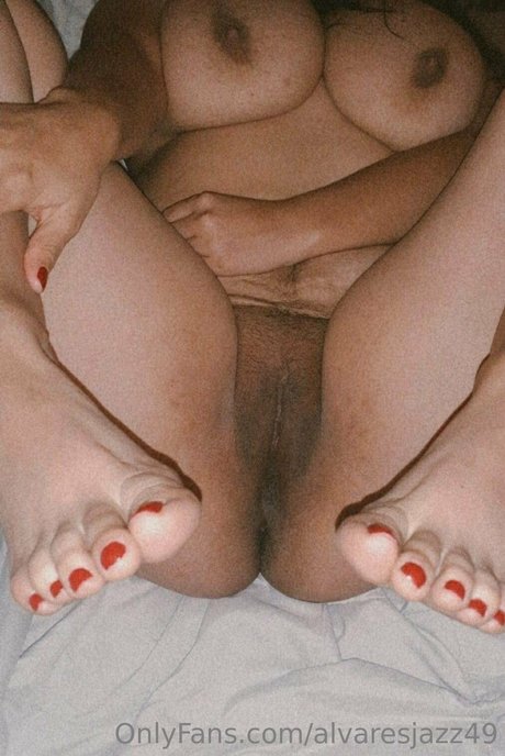 Alva Alvares onlyfans leaked tits