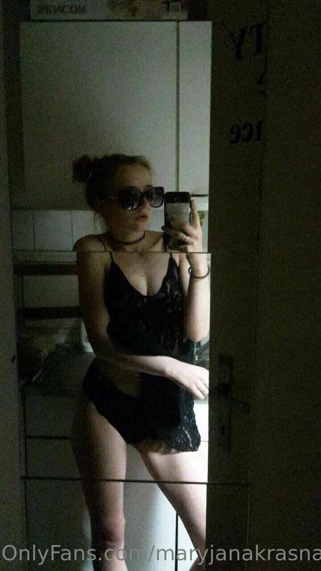Maryjanakrasnapanna onlyfans content