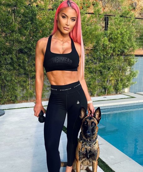 Natalie Eva Marie onlyfans leaka