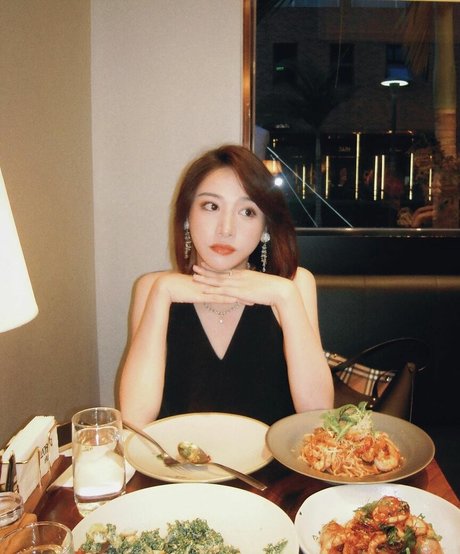 Inshy onlyfans sextape