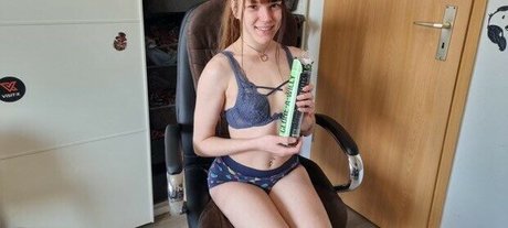 Anne Eden only fans leak nude