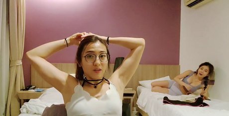 Zumi onlyfans nude photos