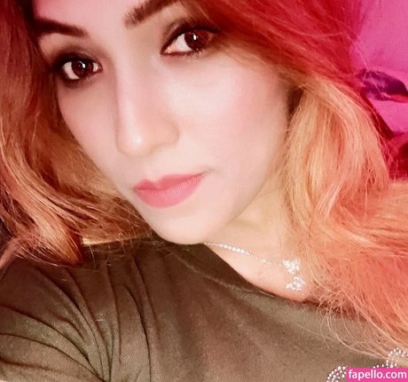Zoya Rathore onlyfans leak ass