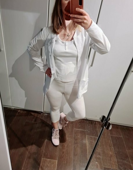 zuleikaprincess onlyfans model images