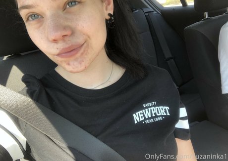 zuzaninka1 onlyfans nude tits