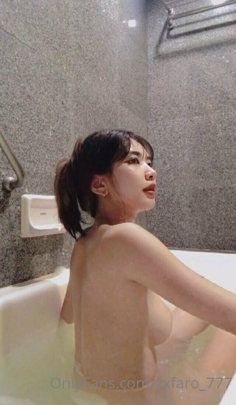 zxfaro 777 naked onlyfans pics