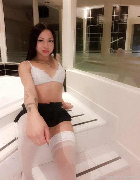 Agustina Cubas onlyfans leak free