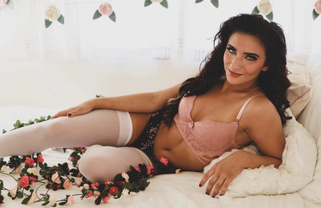 Allura Del Ray onlyfans pics