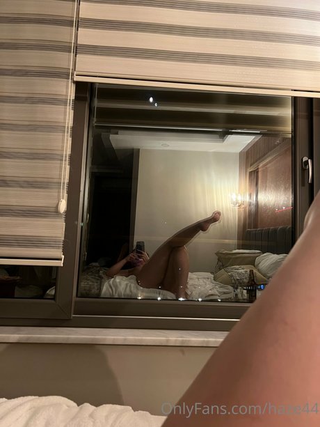 Benhaze44 feet onlyfans