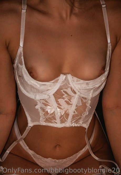 Bigbootyblondie onlyfans leaked dirtyship