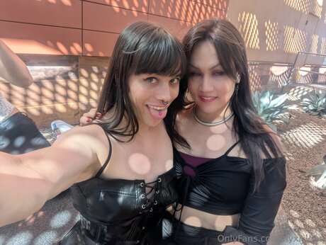 Nyxi Leon porn onlyfans leak