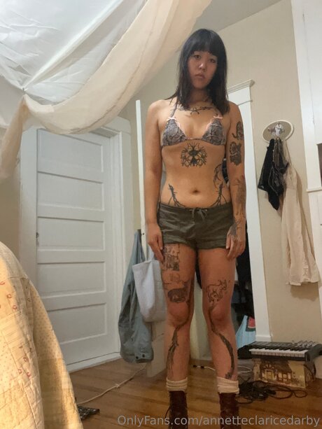 Annetteclaricedarby nude onlyfans leaks