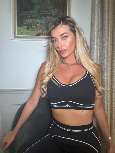 Lorinajanefree only fans sex