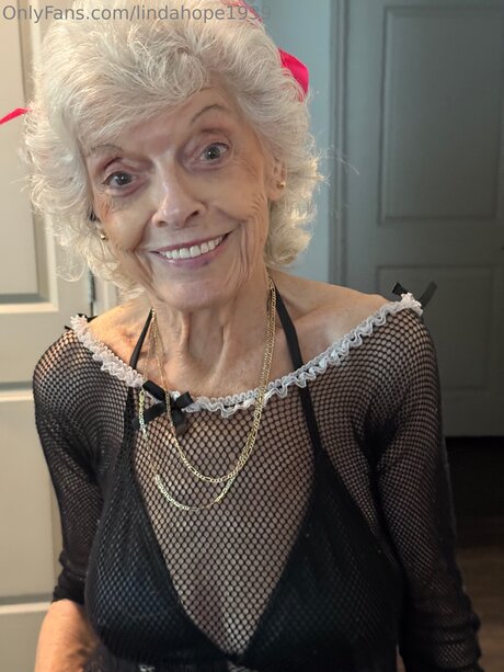 Lindahope1939 nude onlyfans pics