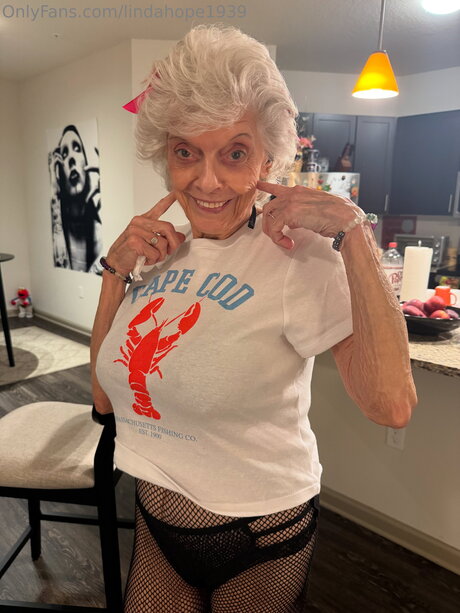 Lindahope1939 onlyfans leaks free